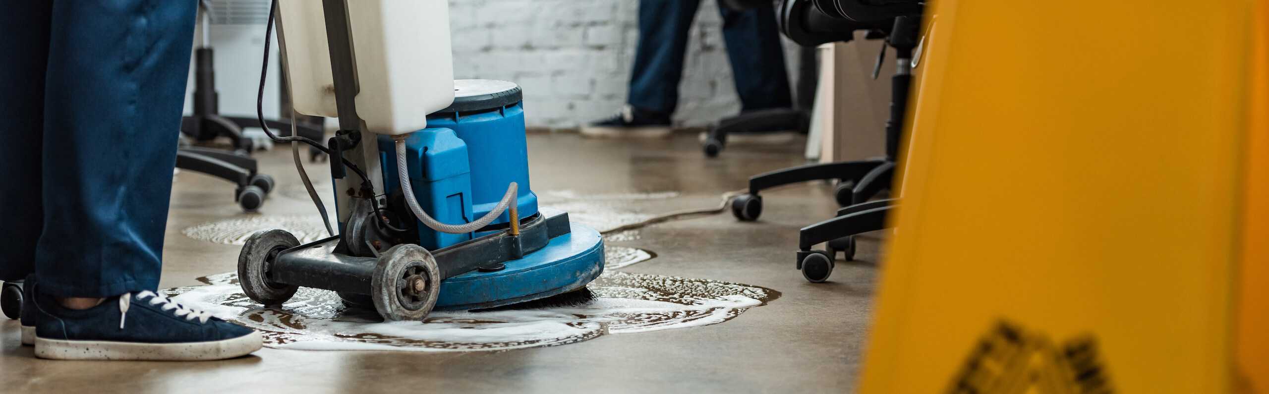 Cleaning Conceret Floors in Winnipeg