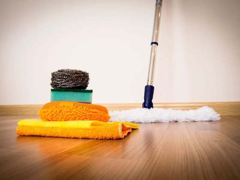 Tips-and-Tricks-How-To-Clean-Vinyl-Flooring-in-Winnipeg